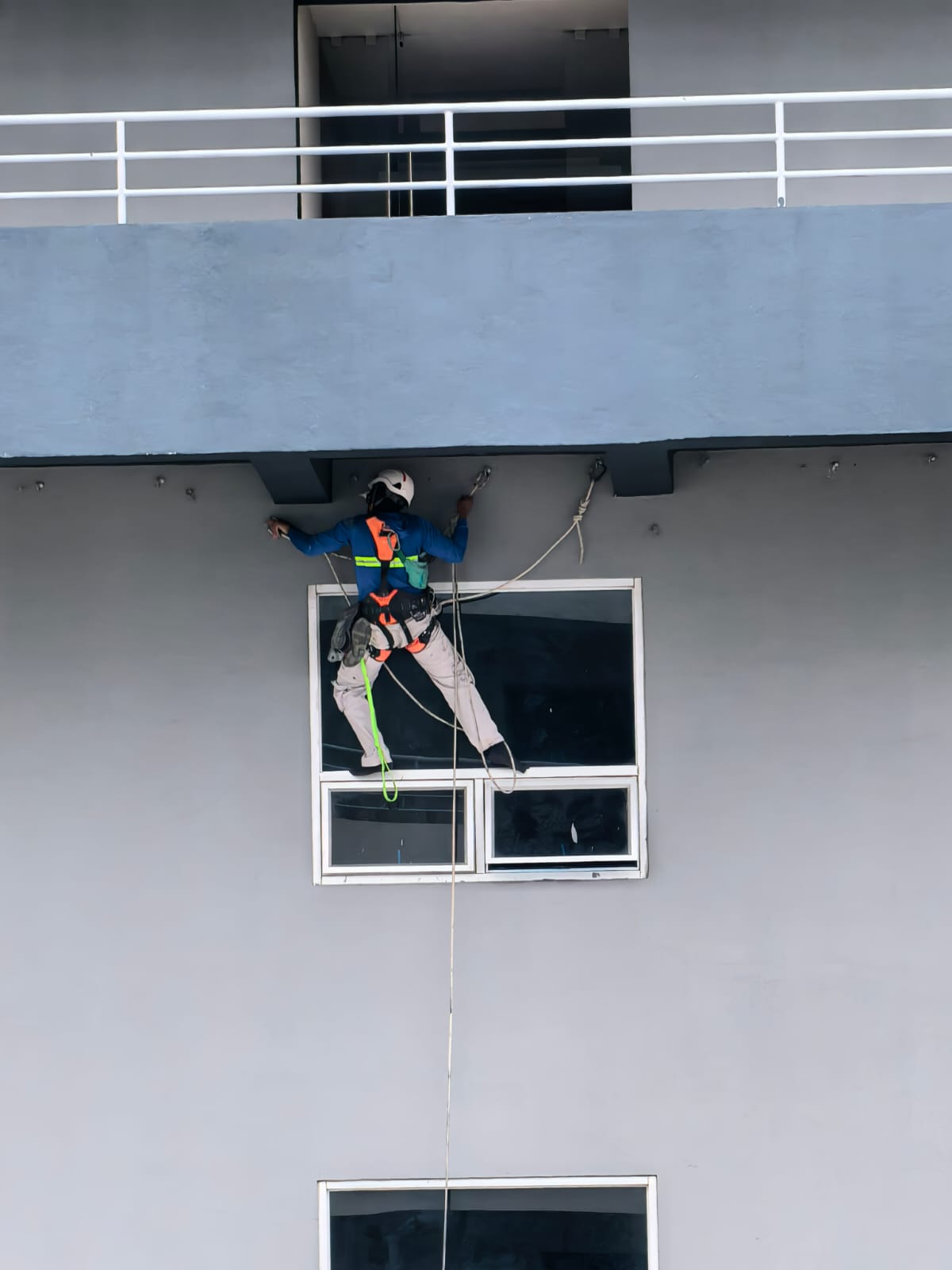 Acceso vertical rappel